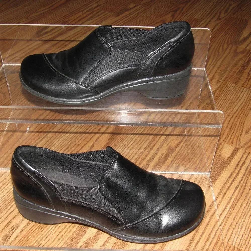 CLARKS ARTISAN Black Leather Shoes Size 9M - Picture 2 of 8